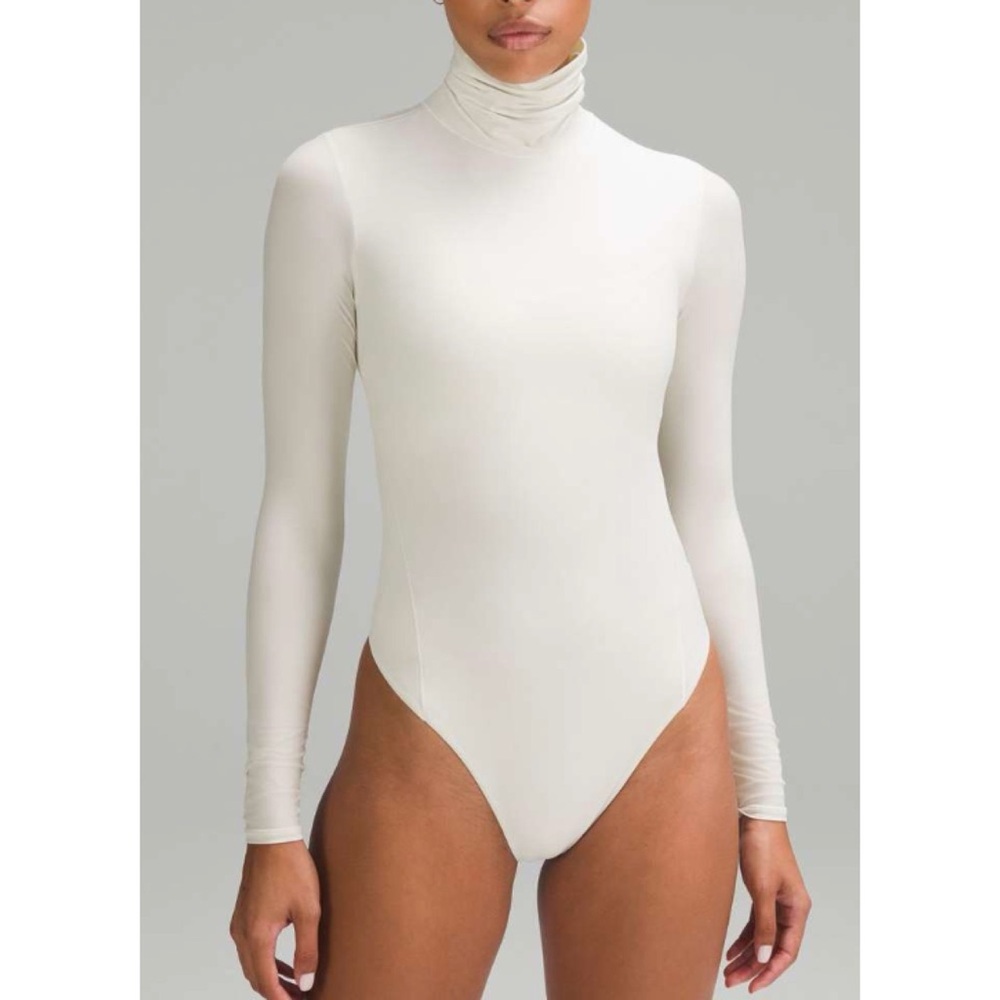 Lululemon Wundermost Turtleneck Bodysuit Bone
